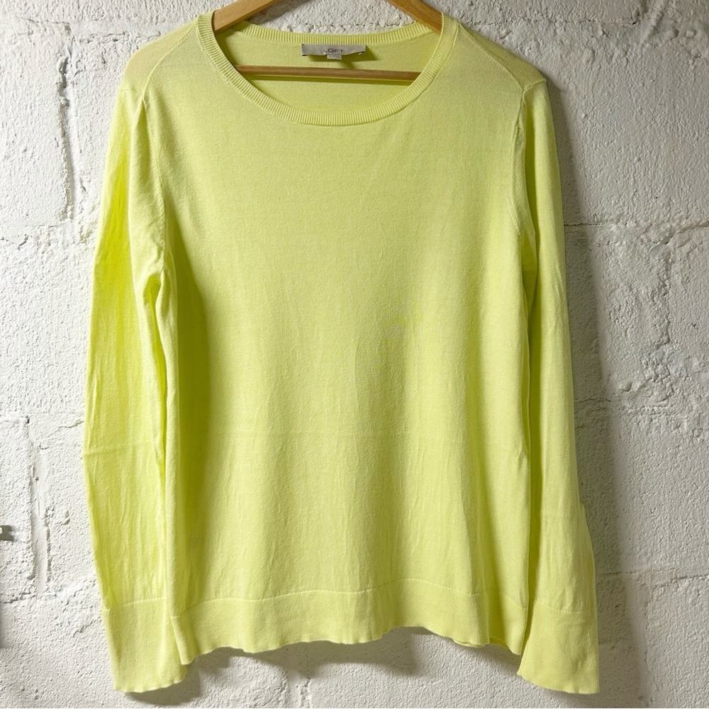 Loft Crew Neck Lightweight Sweater Sz L Light Yellow Women's Top EUC